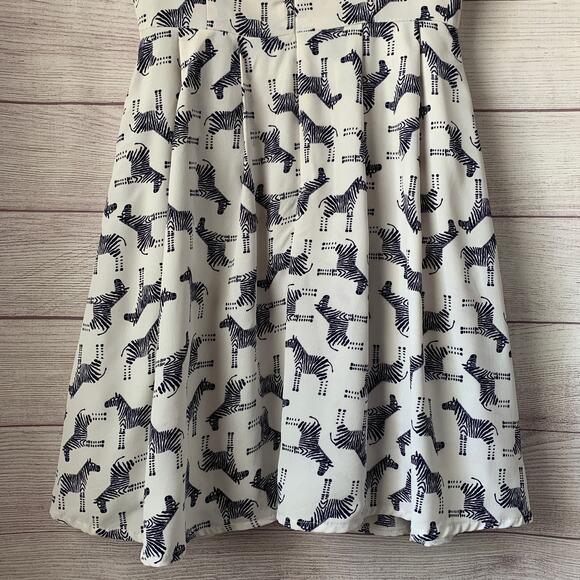 LA Soul White Sleeveless Dress with Navy Blue Zebras Short A-Line Size Small - Picture 8 of 16